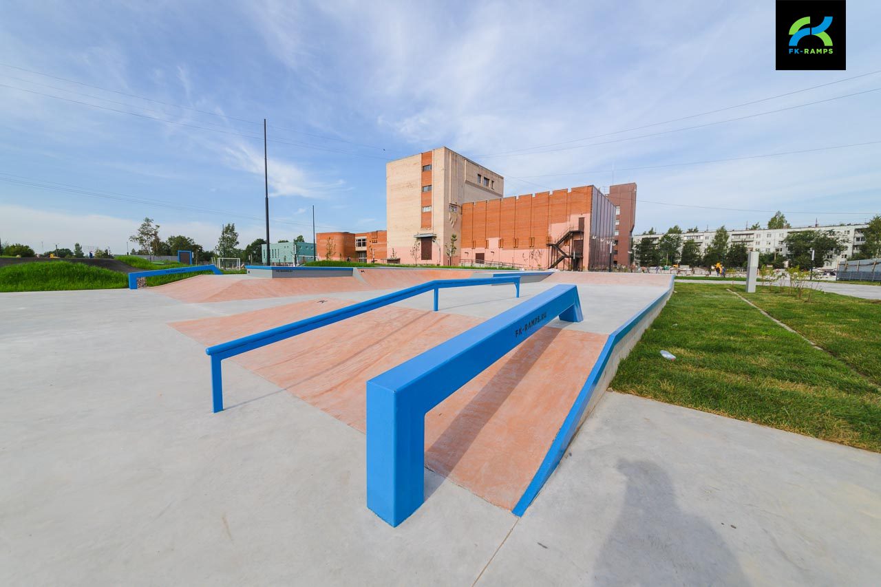 Скейт-парк и памп-трек в Тосно photo