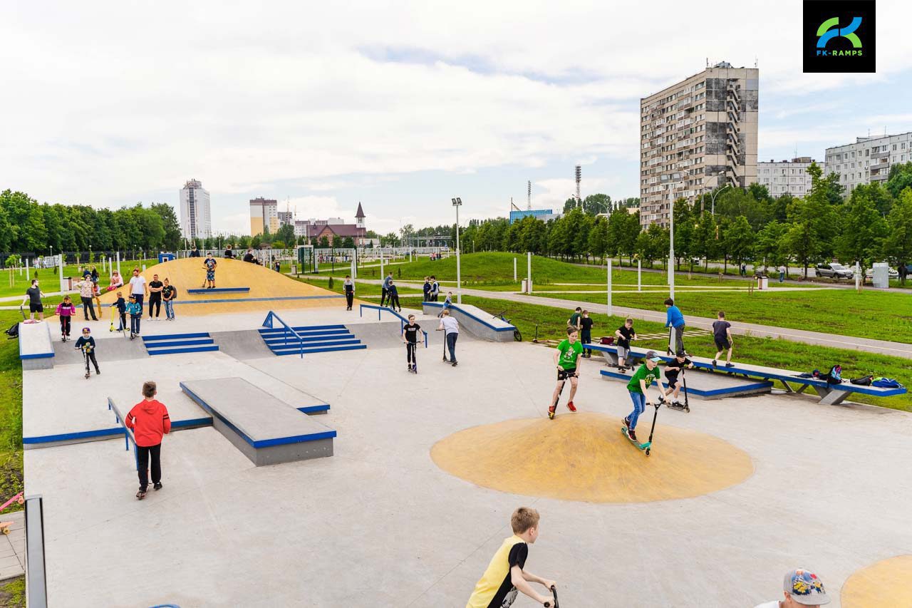 Бетонный скейт-парк в Тольятти photo