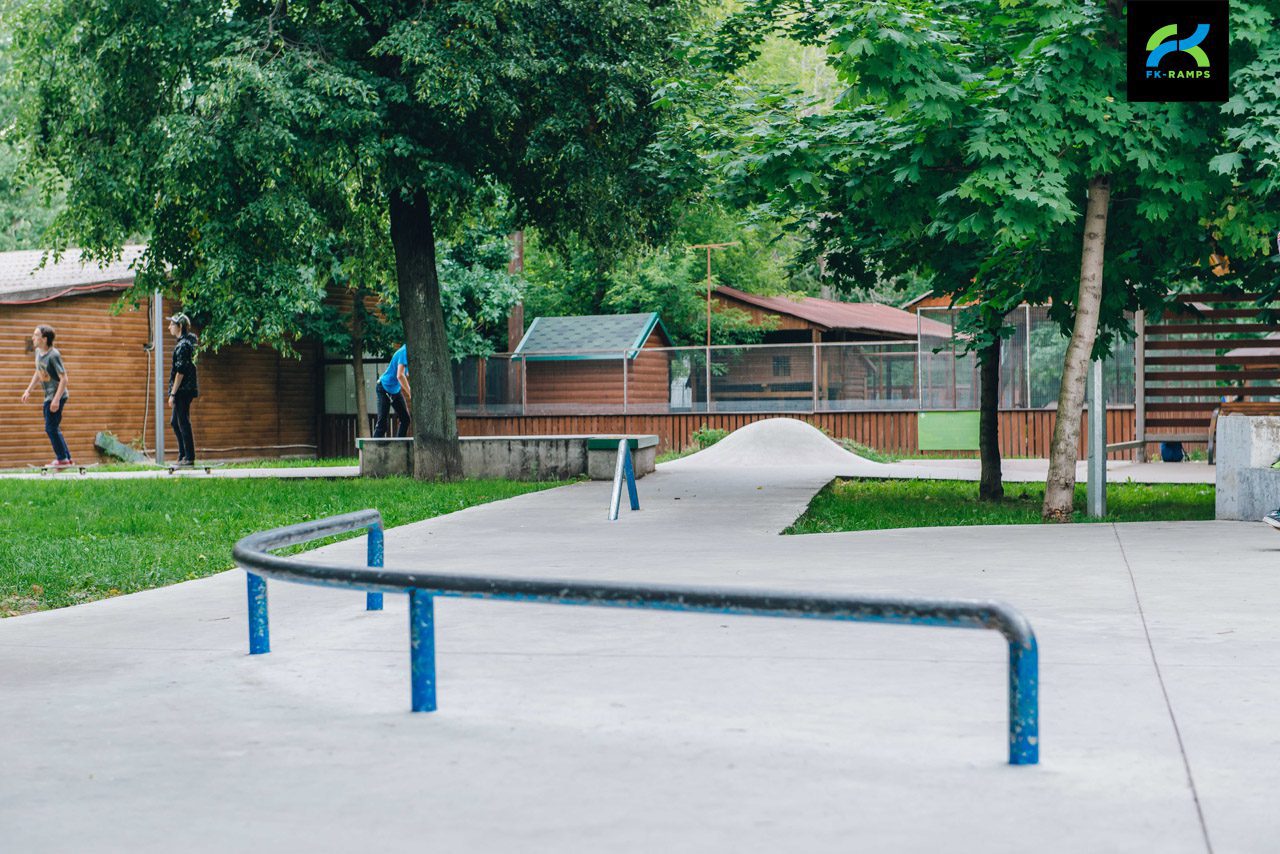 Бетонный скейт-парк Ferma в Перово photo
