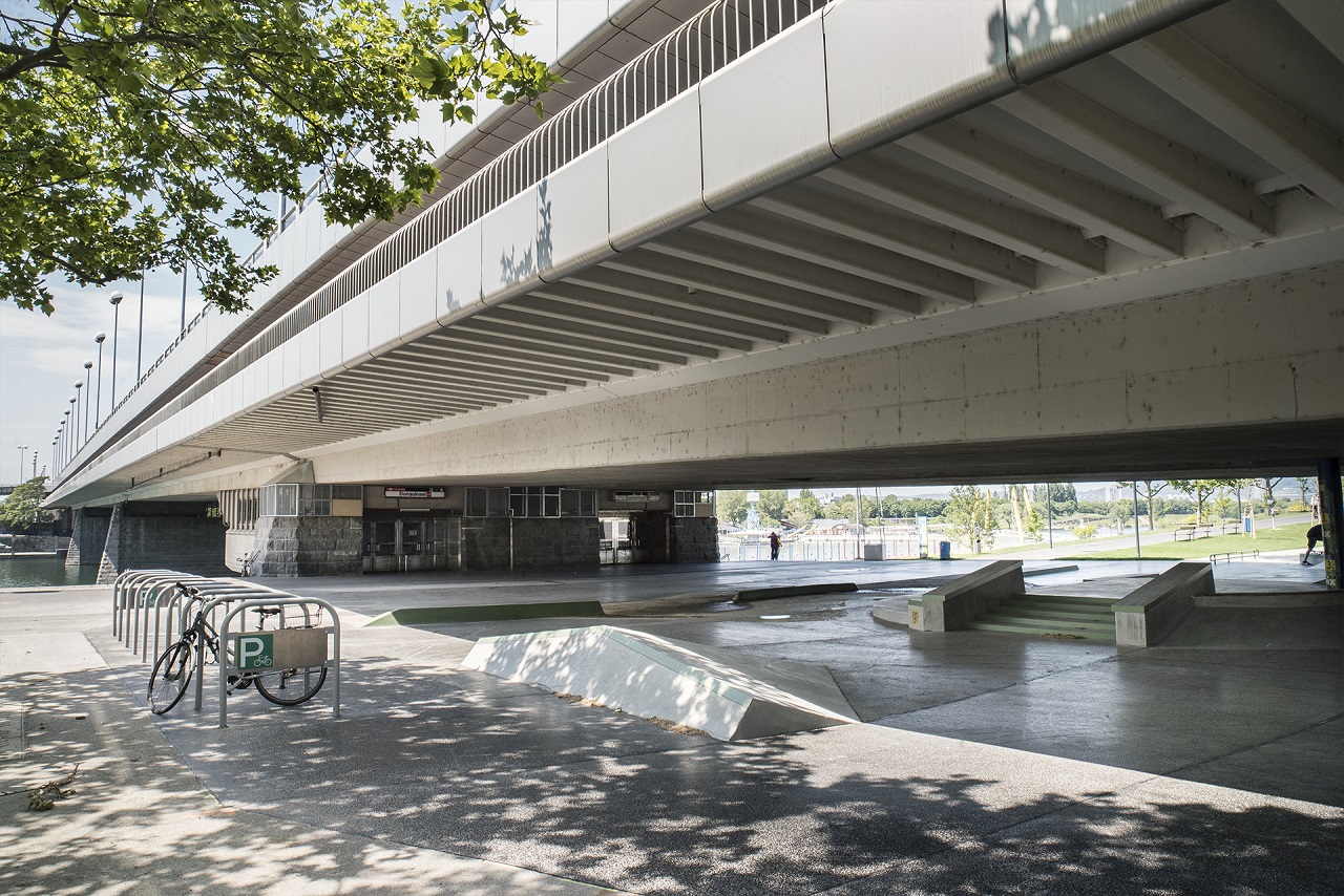 Copa Beach Plaza Skatepark
