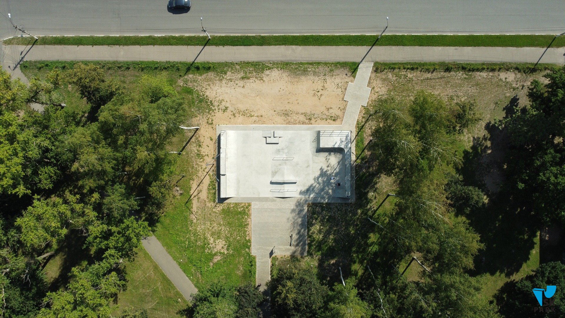 Бетонный скейт парк в г. Ржев photo