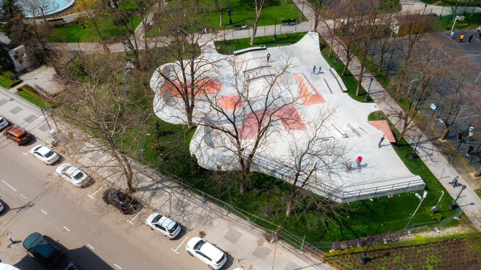XSA PLAZA Слон photo