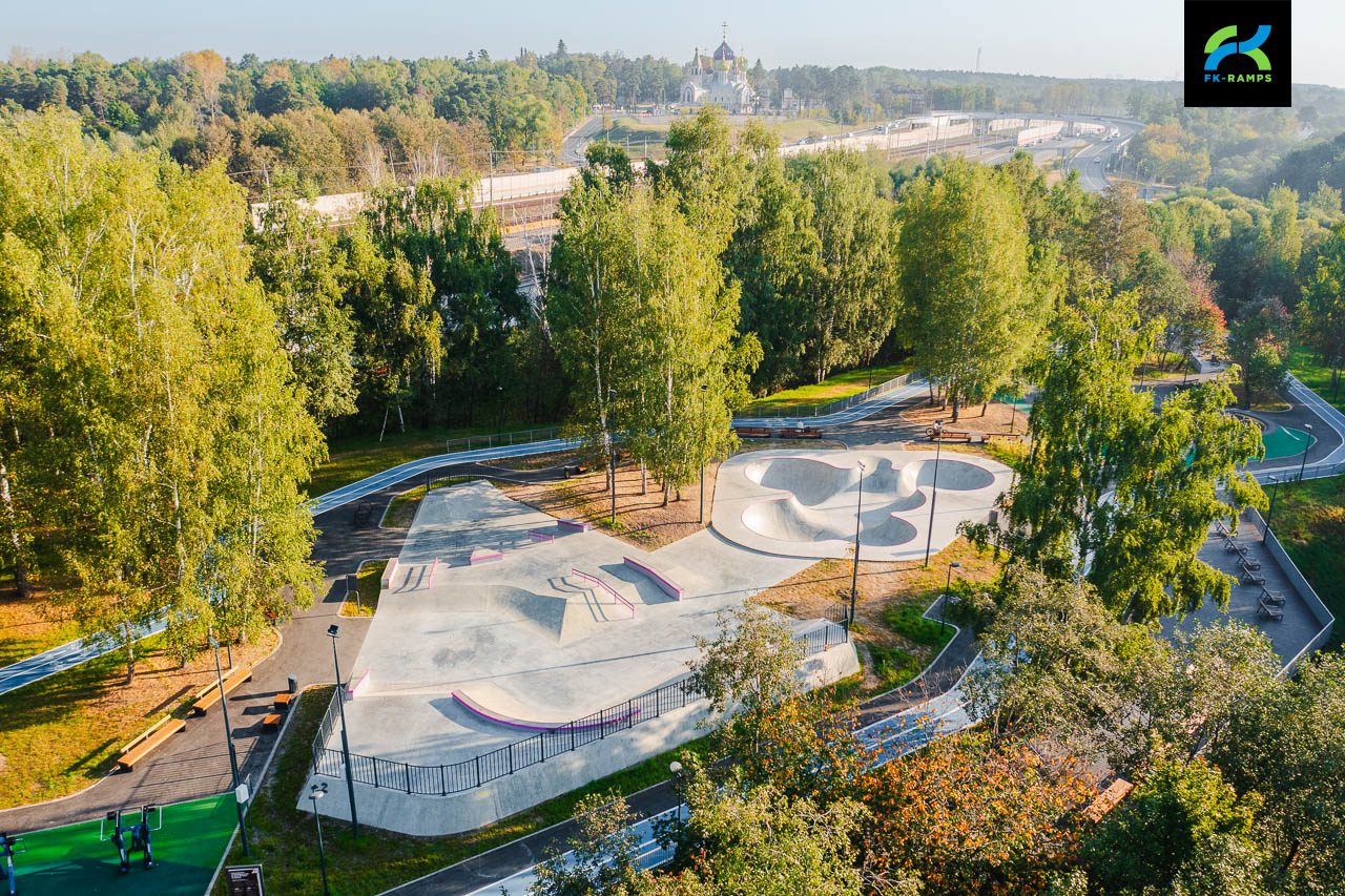 Экстрим-кластер на Лукинской улице photo