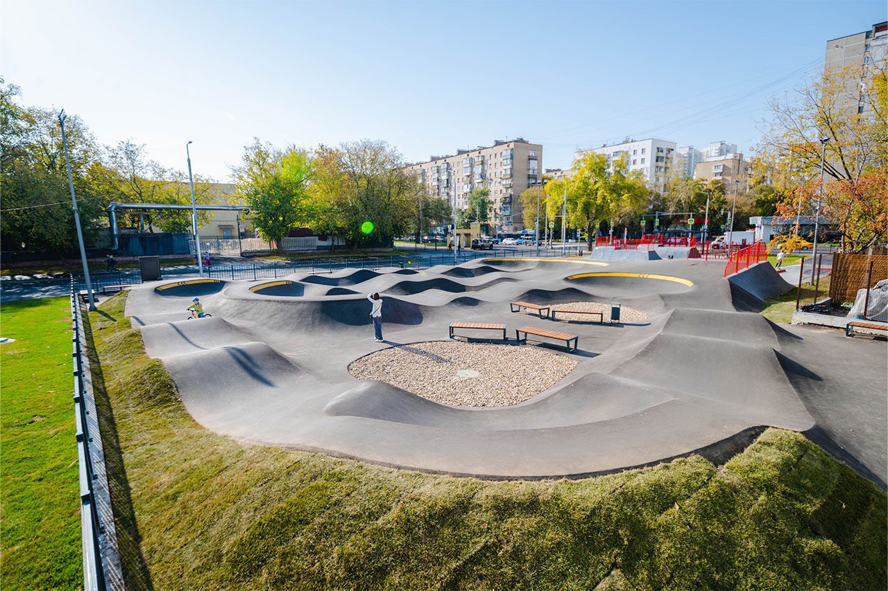 Скейт-парк и памп-трек на ул.Башиловской Москва photo