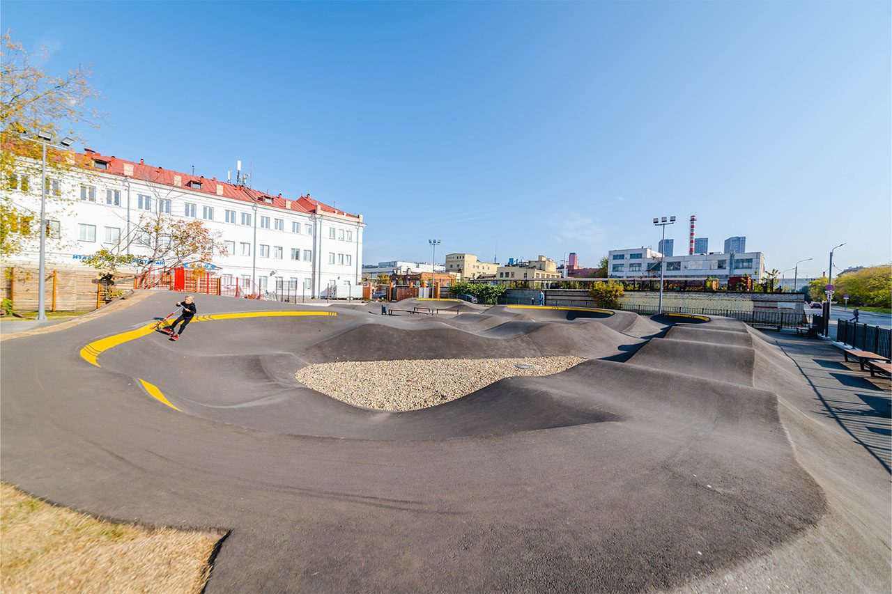 Скейт-парк и памп-трек на ул.Башиловской Москва photo