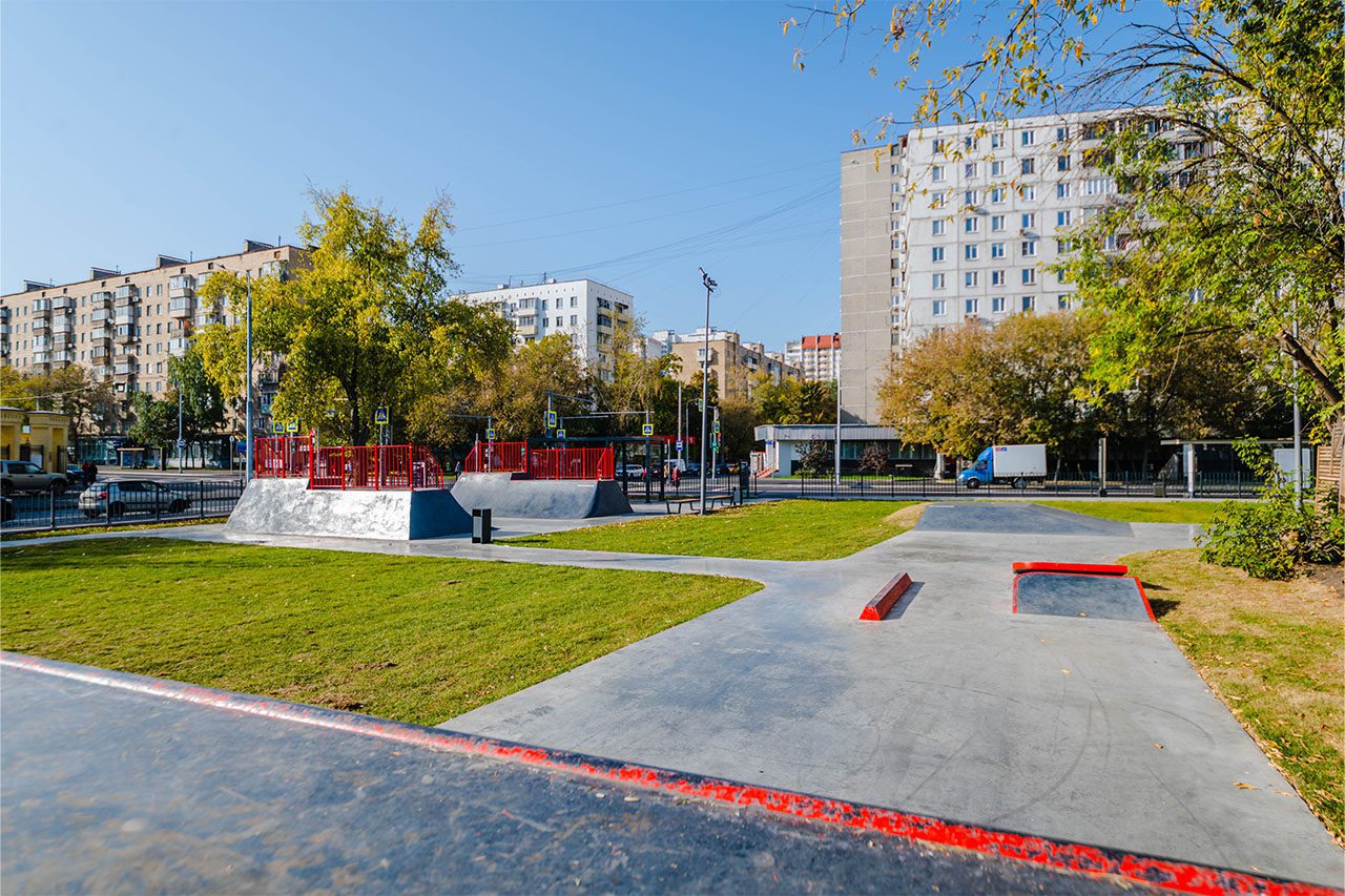 Скейт-парк и памп-трек на ул.Башиловской Москва photo