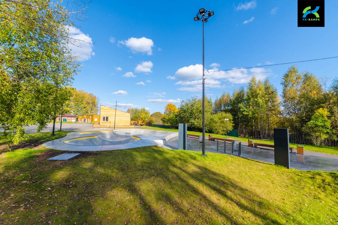 Скейт-парк и памп-трек в Талдоме photo