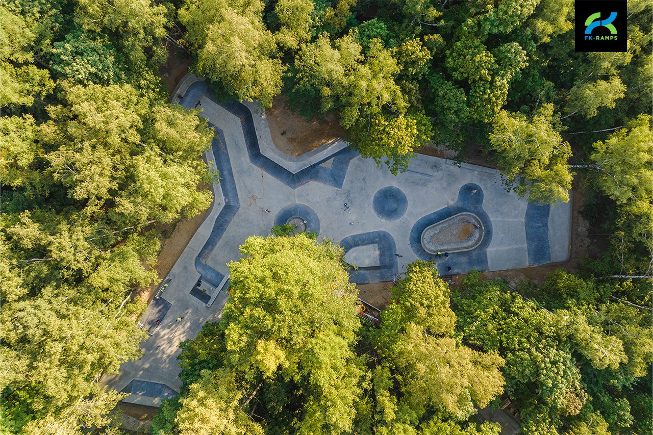 Скейт-парк и памп-трек в Кусково (Москва) photo