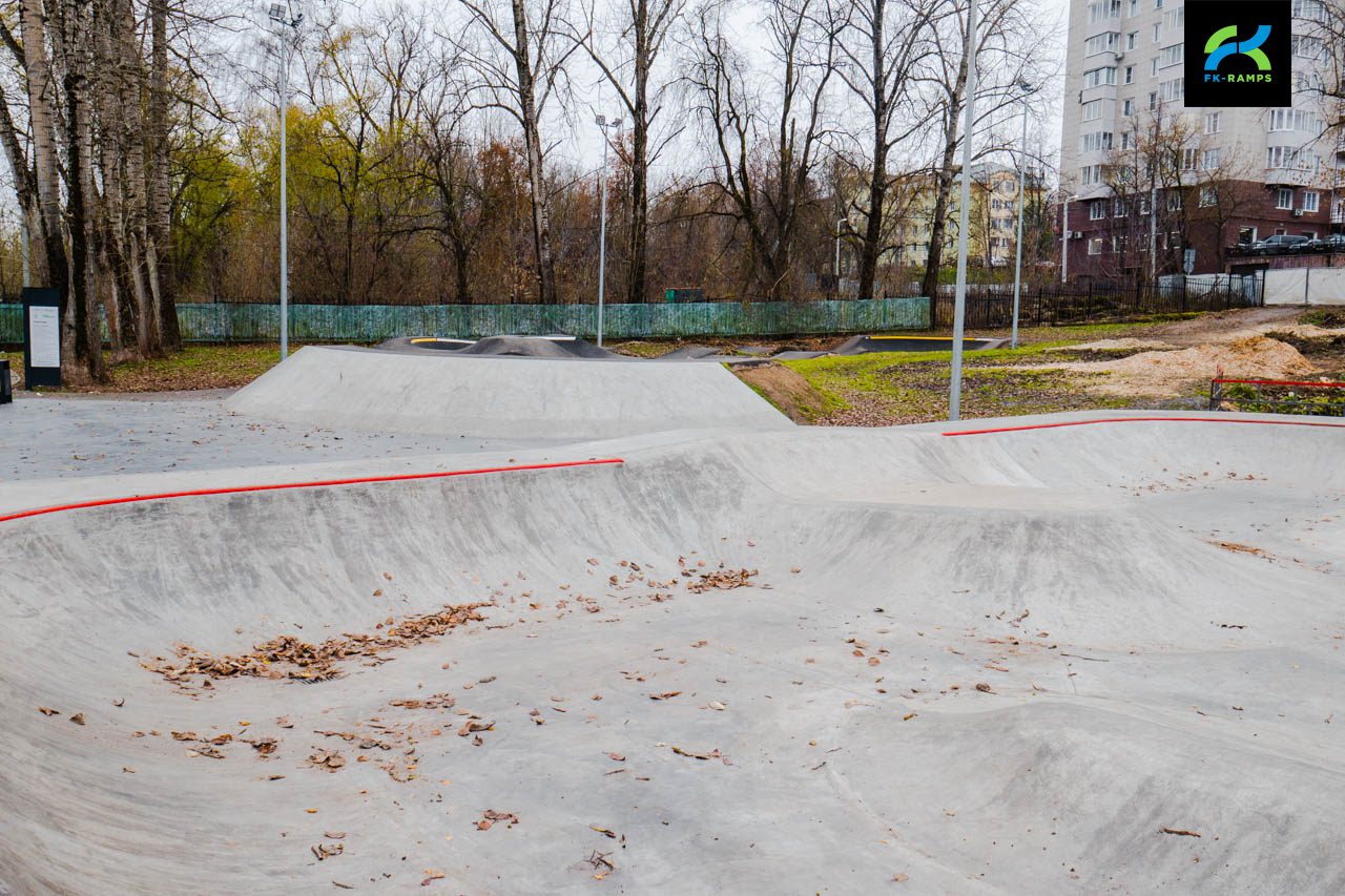 Скейт-парк и памп-трек в Яхроме (МО) photo