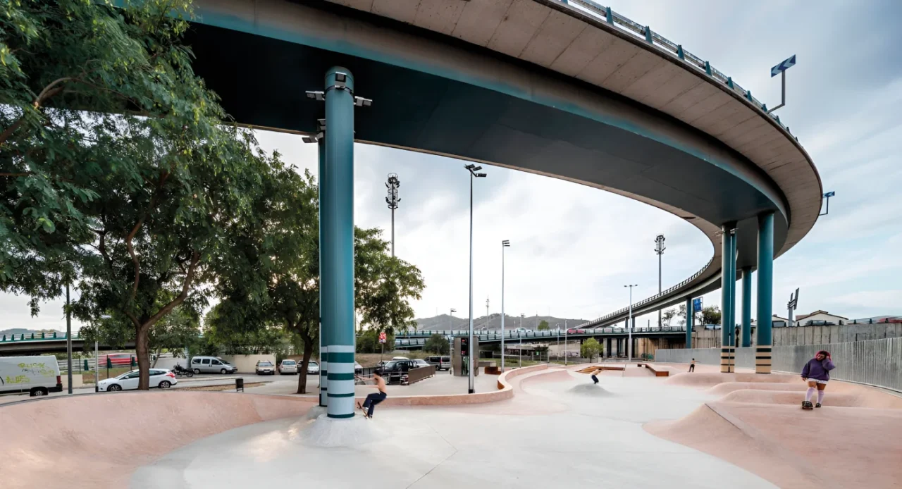 Baró de Viver skatepark Barcelona